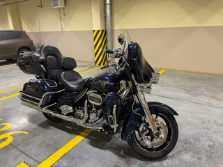 2018 Harley-Davidson CVO Limited, синий, 2490000 рублей, вид 1