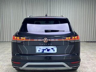 2023 Volkswagen Tayron I Рестайлинг, чёрный, 2350000 рублей, вид 2
