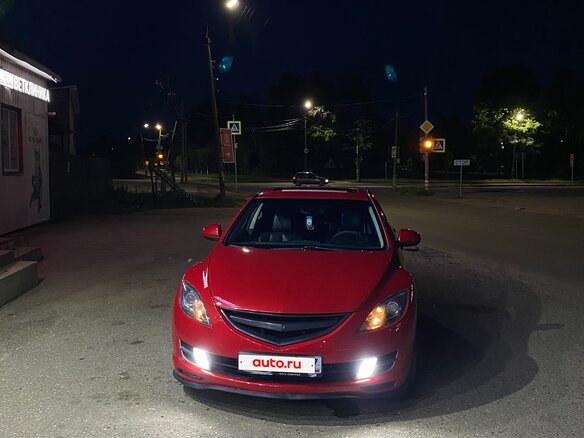 2007 Mazda 6 II (GH), красный, 625000 рублей - вид 4