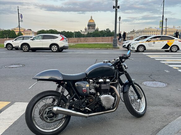 2009 Triumph Thruxton, серый, 1000000 рублей - вид 7