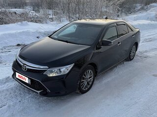 2014 Toyota Camry VII (XV50) Рестайлинг, чёрный, 1750000 рублей, вид 1