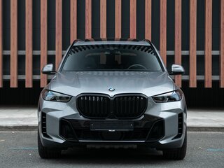 2025 BMW X5 40d IV (G05/G18) Рестайлинг, серый, 15500000 рублей, вид 2