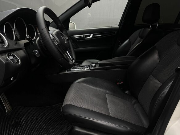 2011 Mercedes-Benz C-Класс 180 BlueEFFICIENCY III (W204) Рестайлинг, белый - вид 7