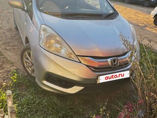 2014 Honda Fit Shuttle I Рестайлинг, серебристый, 750000 рублей, вид 1