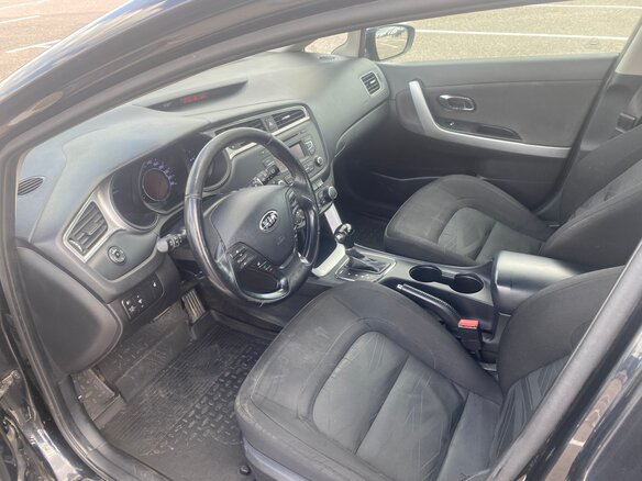 2016 Kia Ceed II Рестайлинг, чёрный, 1200000 рублей - вид 10