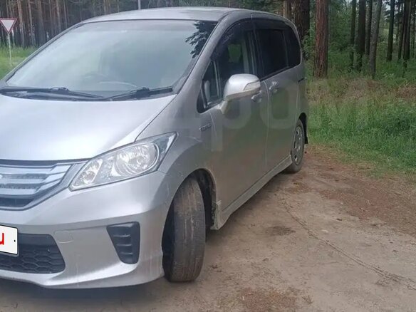 2012 Honda Freed I Рестайлинг, серебристый, 1010000 рублей