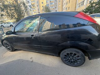 2001 Ford Focus I (North America), чёрный, 170000 рублей, вид 4