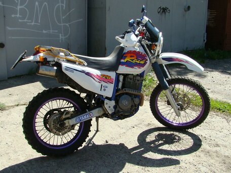 1995 Yamaha TT-R250, белый, 300000 рублей, вид 3