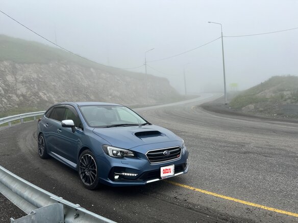 2018 Subaru Levorg I Рестайлинг, серый, 2600000 рублей - вид 6