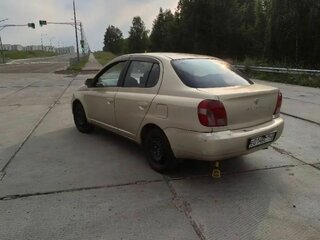 2000 Toyota Platz, золотистый, 300000 рублей, вид 5
