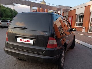 2003 Mercedes-Benz M-Класс 270 I (W163) Рестайлинг, чёрный, 950000 рублей, вид 1