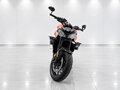 2024 Triumph Street Triple, оранжевый, 1229609 рублей - вид 1