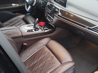 2022 BMW 7 серии Long 750Li xDrive VI (G11/G12) Рестайлинг, чёрный, 7100000 рублей, вид 5
