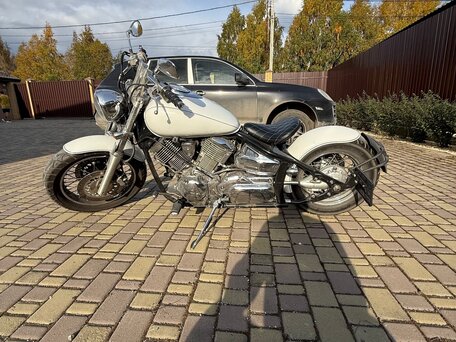 2007 Yamaha XVS1100, белый, 580000 рублей, вид 3