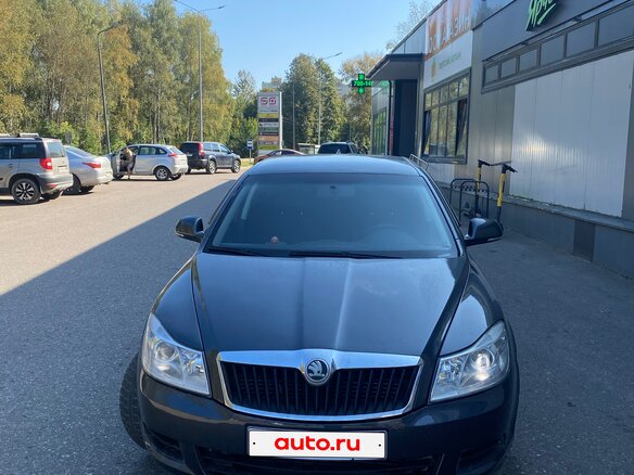 2011 Skoda Octavia II (A5) Рестайлинг, серый, 600000 рублей - вид 1