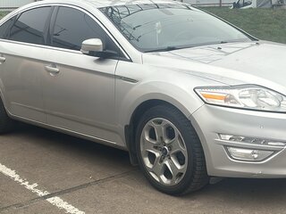 2012 Ford Mondeo IV Рестайлинг, серебристый, 900000 рублей, вид 4