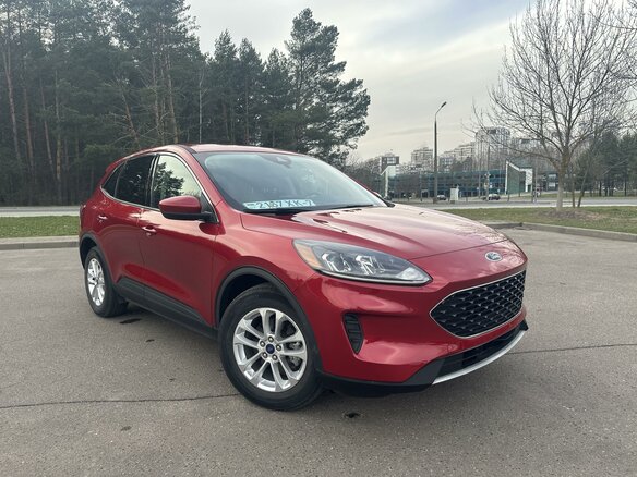 2020 Ford Escape IV, красный, 1380000 рублей - вид 15