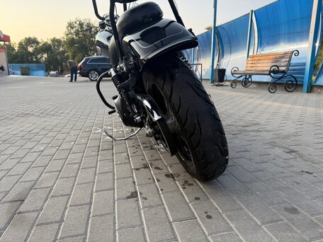 2010 Harley-Davidson Dyna Wide Glide, чёрный, 820000 рублей, вид 3