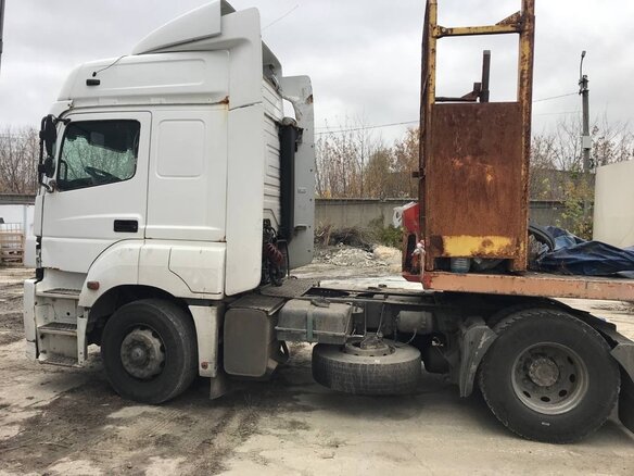 2003 Mercedes-Benz Axor, белый, 800000 рублей - вид 2