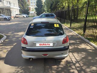 2007 Peugeot 206, серебристый, 300000 рублей, вид 2