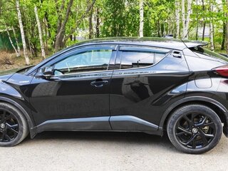 2018 Toyota C-HR I, чёрный, 2000000 рублей, вид 4