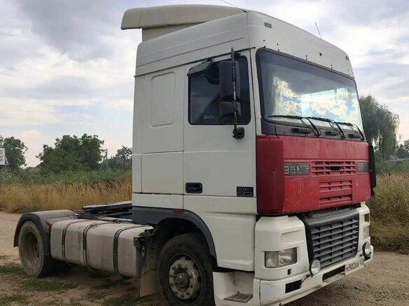 1999 DAF 95XF, белый, 1200000 рублей - вид 1