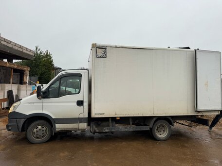 2013 Iveco Daily, белый, 2200000 рублей, вид 2