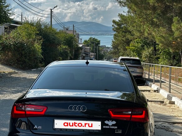2011 Audi A6 IV (C7), чёрный, 1700000 рублей - вид 2