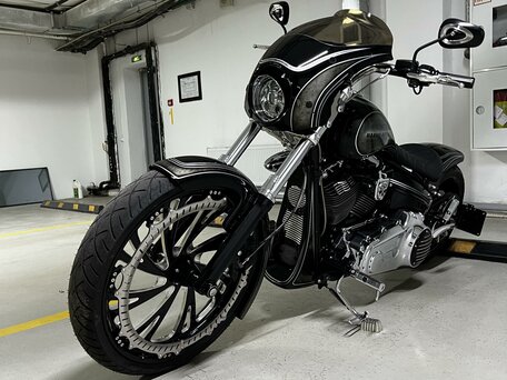 2014 Harley-Davidson Breakout, чёрный, 3500000 рублей, вид 5