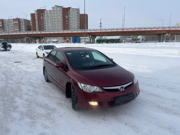 2008 Honda Civic VIII, красный, 730000 рублей - вид 2