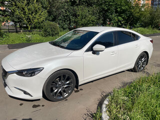 2017 Mazda 6 III (GJ) Рестайлинг, белый, 2500000 рублей, вид 4