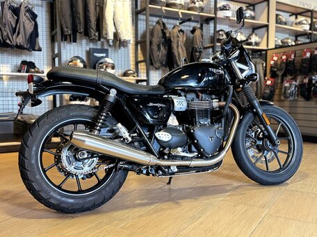 2018 Triumph Street Twin, чёрный, 700000 рублей, вид 5