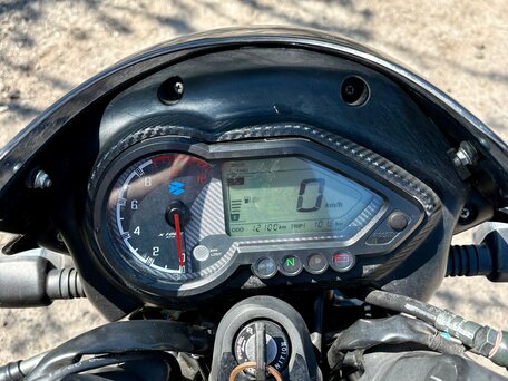 2021 Bajaj Pulsar 180, чёрный, 150000 рублей, вид 4