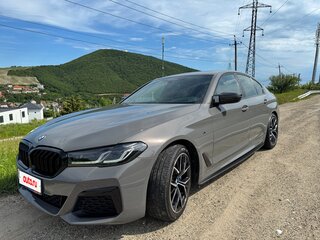 2020 BMW 5 серии 530i xDrive VII (G30/G31/G38) Рестайлинг, серый, 5250000 рублей, вид 2