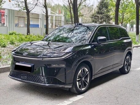 2025 Toyota bZ3X 58.3 kWh, чёрный, 2770000 рублей, вид 1