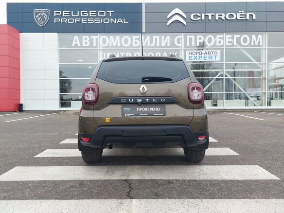2022 Renault Duster II, коричневый, 2050000 рублей - вид 5