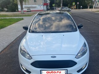 2017 Ford Focus III Рестайлинг, белый, 1090000 рублей, вид 2