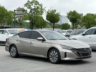 2022 Nissan Altima VI (L34) Рестайлинг, серый, 1800000 рублей, вид 2