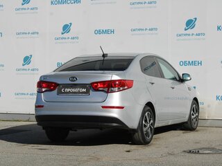 2017 Kia Rio IV, серебристый, 1050000 рублей, вид 5