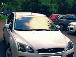 2006 Ford Focus II, белый, 330000 рублей, вид 3