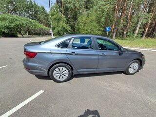 2020 Volkswagen Jetta 8-speed VII, серый, 1350000 рублей, вид 4
