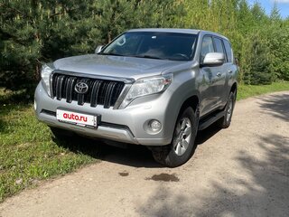 2014 Toyota Land Cruiser Prado 150 Series Рестайлинг 1, серебристый, 2950000 рублей, вид 1