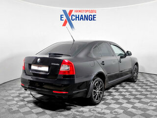 2010 Skoda Octavia II (A5) Рестайлинг, чёрный, 559000 рублей, вид 3