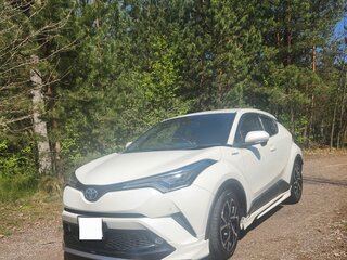 2019 Toyota C-HR I, белый, 2100000 рублей, вид 3