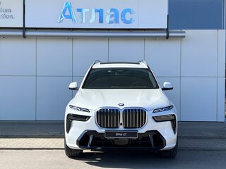 2025 BMW X7 40i I (G07) Рестайлинг, белый, 15790000 рублей, вид 2