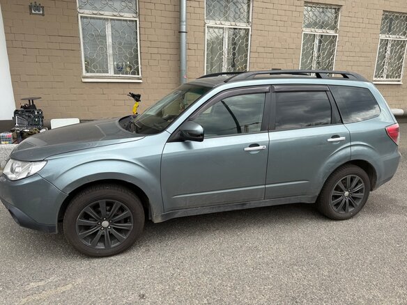 2011 Subaru Forester III Рестайлинг, зелёный - вид 3