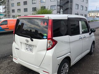 2020 Toyota Roomy I, белый, 859000 рублей, вид 3