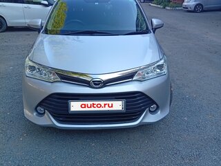 2016 Toyota Corolla Fielder XI (E160, E170, E180) Рестайлинг 1, серебристый, 1000000 рублей, вид 1