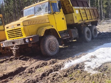 2002 КрАЗ 6437, жёлтый, 600000 рублей, вид 1