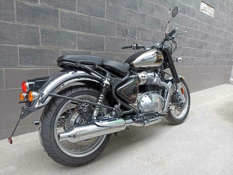 2026 Royal Enfield Classic 650, чёрный, 723000 рублей, вид 5